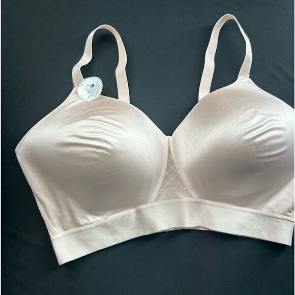 Bali Bali 42DD One Smooth U Women's Bounce Control NWT - Picture 1 of 7